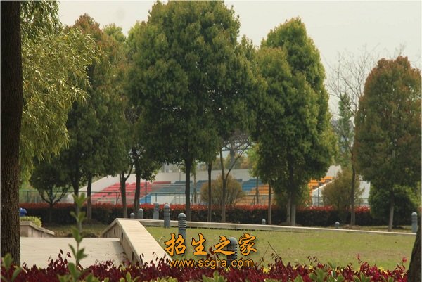 无锡曙光技工学校