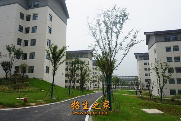 无锡宏源高级技工学校