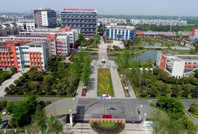 2019年成都铁路卫生学校招生办联系电话