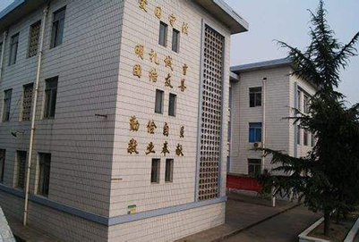 2019年成都市育华职业学校招生办联系电话