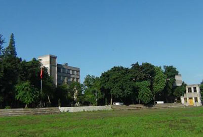 2019年泸州职业技术学校招生办联系电话