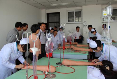 2018年四川省卫校学生就业形势好