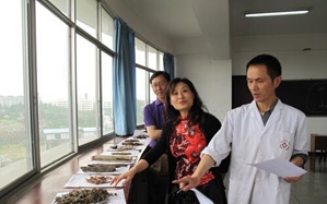 四川省阿坝州卫生学校