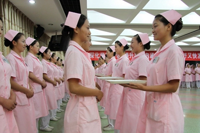 成都铁路卫生学校