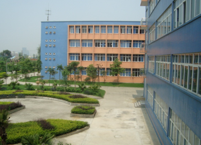 成都哪个职业学校,计算机专业