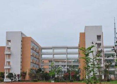 宿舍楼.jpg 宿舍楼.jpg