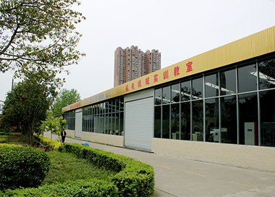 ä¸å½äºå¶å¤§å¦