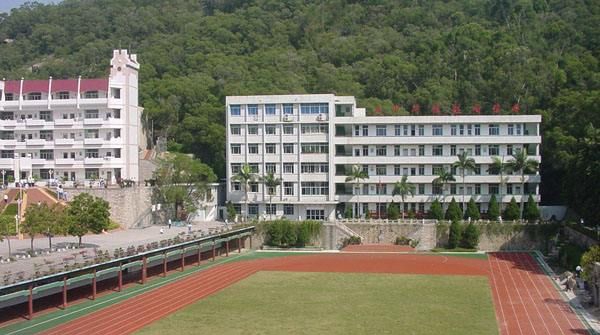 四川省广元市朝天职业中学