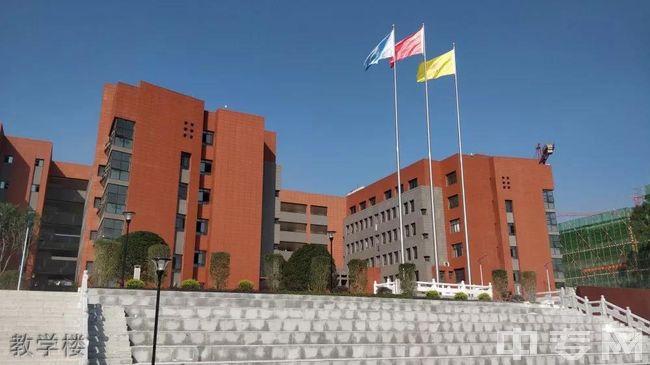 重庆市长生桥中学校教学楼 重庆市长生桥中学校教学楼