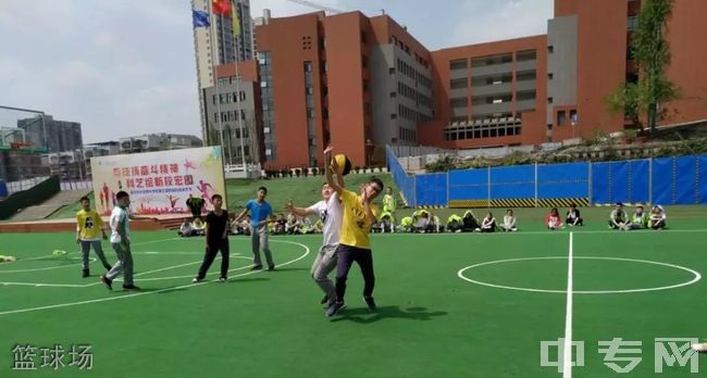 重庆市长生桥中学校篮球场 重庆市长生桥中学校篮球场
