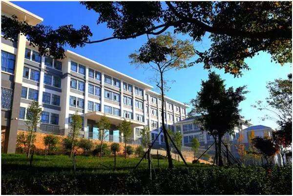 四川铁路运输学校