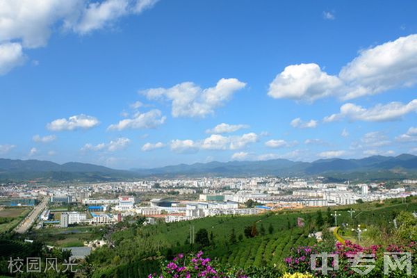 云南省普洱卫生学校校园风光