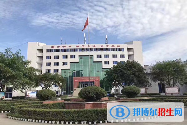 四川国盛技工学校的助学体系