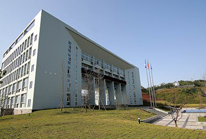 四川大学附设华西卫生学校如何?【学校介绍】