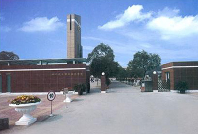 初中女生学校什么专业会有前途