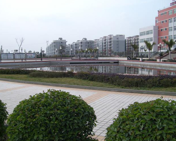 重庆航空学校 重庆航空学校