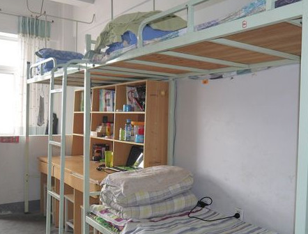 四川省人民医院护士学校寝室宿舍条件与学校食堂环境图片
