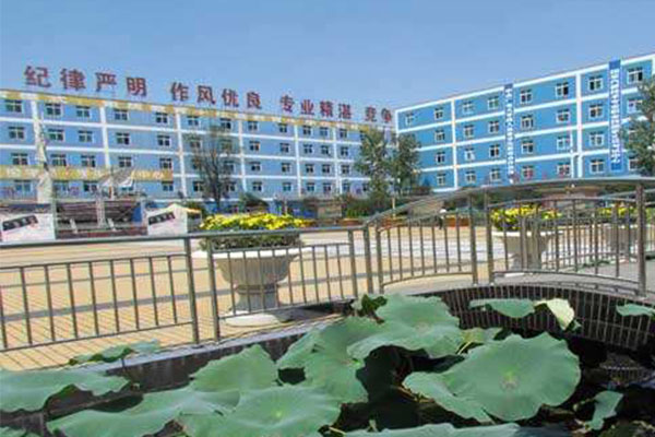 成都市初中毕业能上大专吗，初中生上大专学校读几年