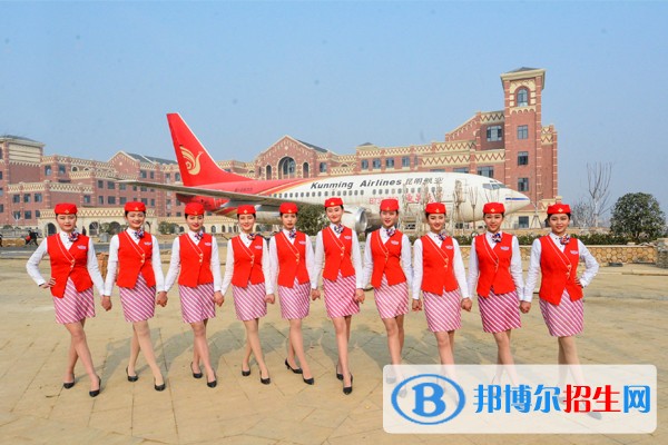 南充职高学生想报考四川旅游航空专修学院 学校招生职高学生吗?航空学校招生要求是什么
