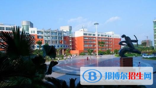乐山医药科技学校招生条件 乐山医药科技学校招生简章