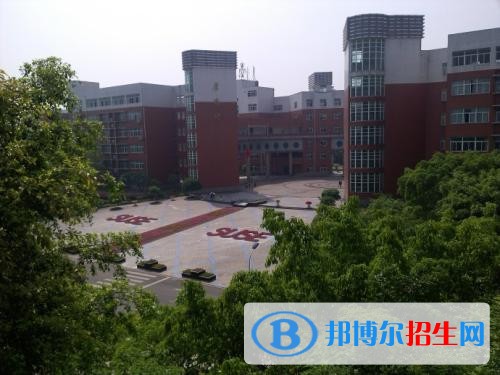 乐山医药科技学校招生条件 乐山医药科技学校招生简章