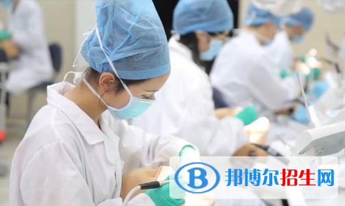 乐山医药科技学校在哪报名 乐山医药科技学校网上报名
