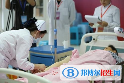 乐山市医药科技学校学费贵吗 3年学费要花多少钱