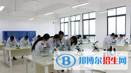 乐山医药科技学校有什么专业 女生适合读哪个专业