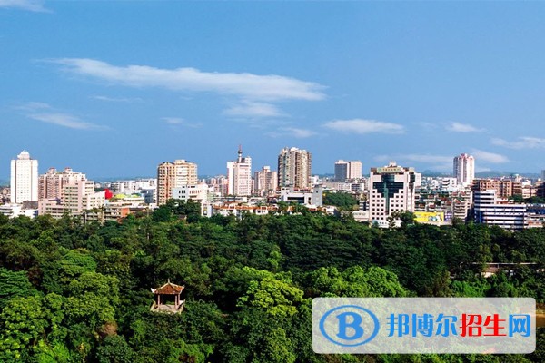 你知道的自贡职高学校有哪些