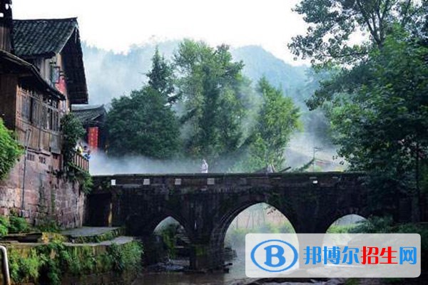 雅安职高学校有哪些 汉源职高