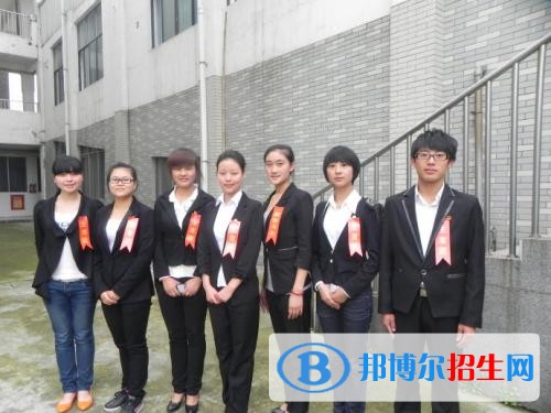 德阳高中毕业读什么中专学校好
