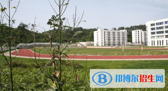 乐山医药科技学校蒲江校区好不好，蒲江校区地址及简介