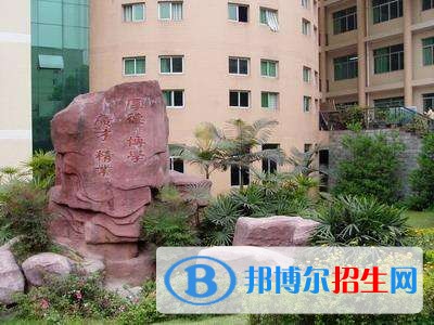 泸州中专学校是什么意思