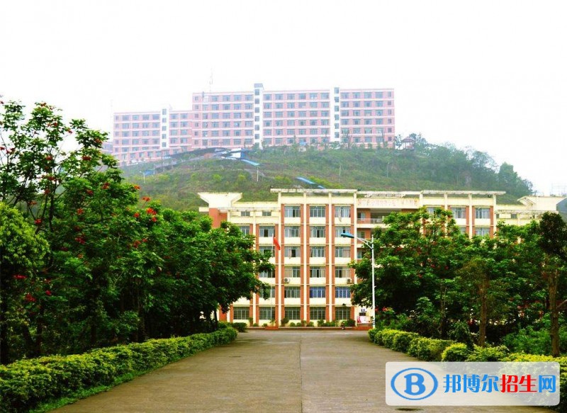 泸州中专学校是什么学校