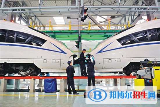 川大科技园职业技能学院是大专吗，有学校证书吗