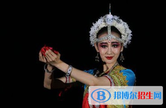 双流成艺附中照片，成艺附中(蛟龙港校区)怎么样