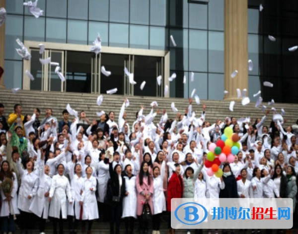 乐山市医药科技学校都江堰校区怎么样，都江堰校区简介