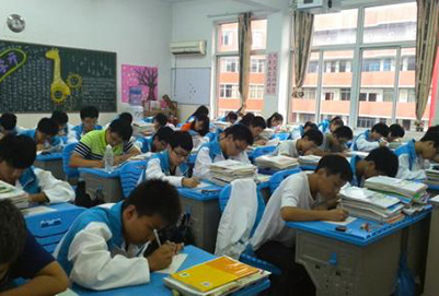 普通高中学校学生风采