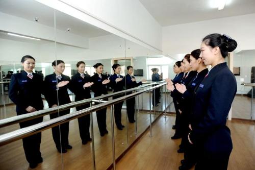 成都铁路工程学校的2025年招生简章