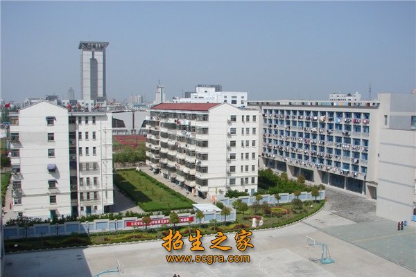 盐城幼儿师范高等专科学校