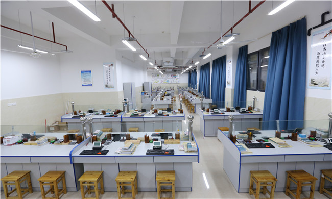 2023年重庆市经贸中等专业学校招生简章